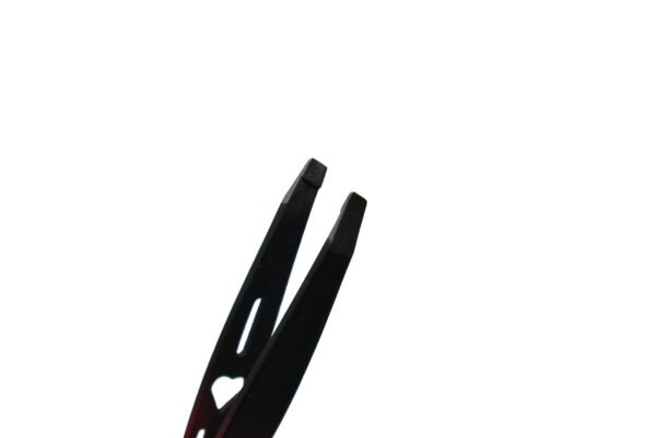 Groovy 2 Tone Matte Finish Hair Removal Tweezers - Image 3