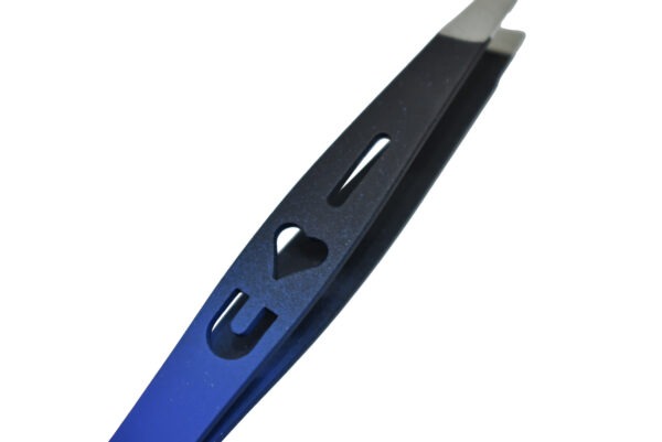 Groovy 2 Tone Matte Finish Hair Removal Tweezers - Image 8