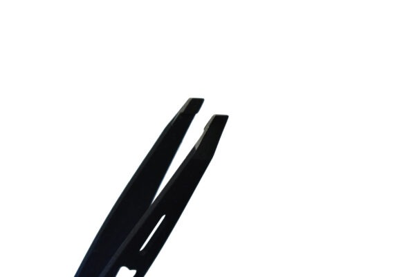 Groovy 2 Tone Matte Finish Hair Removal Tweezers - Image 7