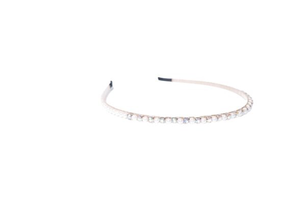 Joy Fashion 1 Layered Pearl Headband With Center Stones - Image 3